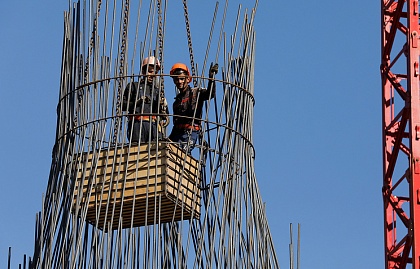 Минтруд предлагает уменьшить привлечение иностранных работников в экономику России