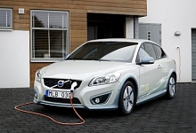 Volvo с 2019 года откажется от бензиновых двигателей